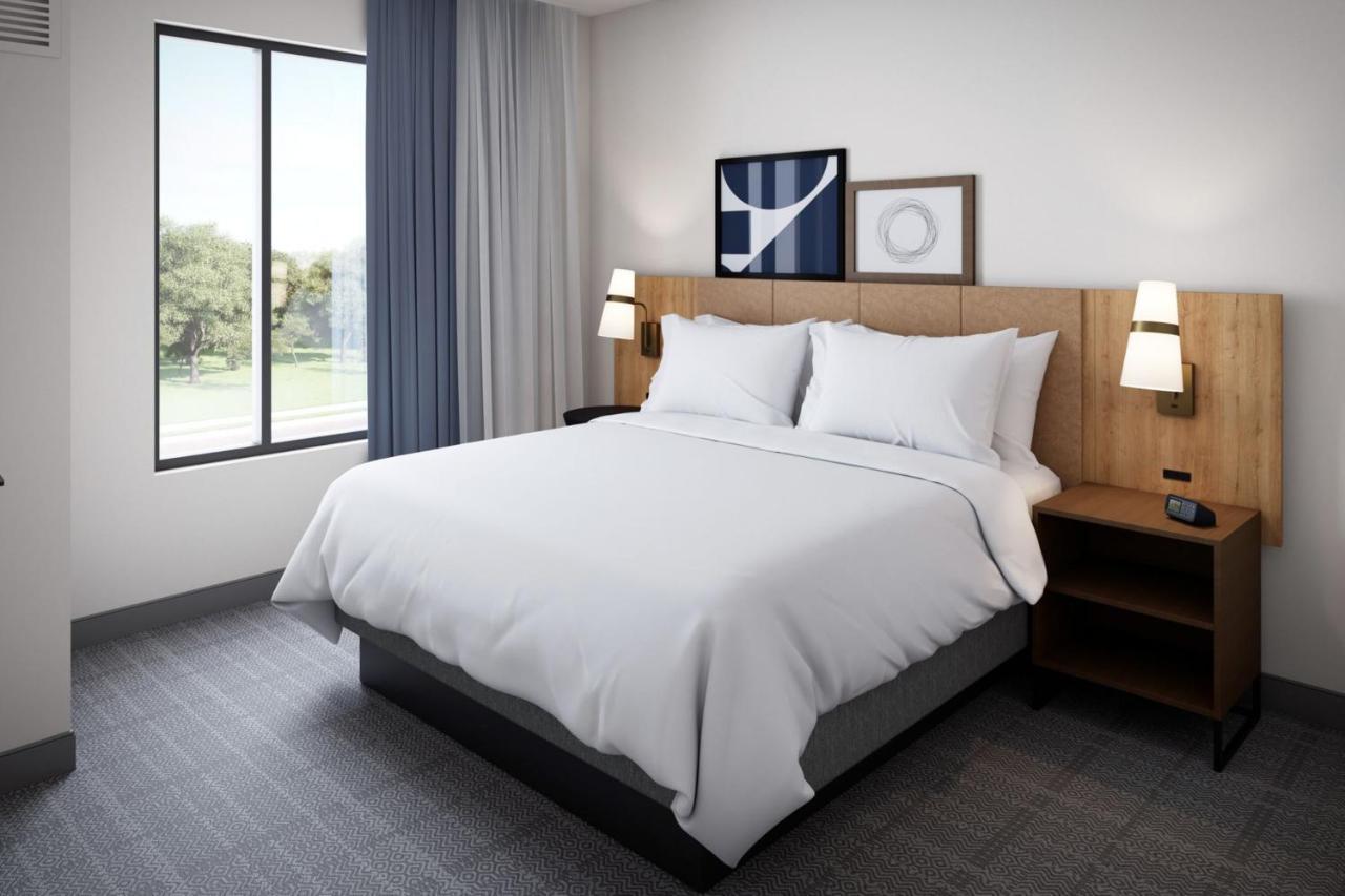 Staybridge - Ne By Ihg